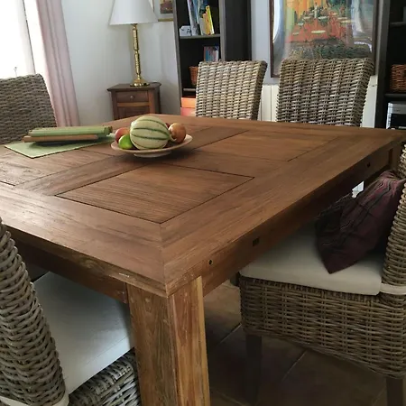 A L'abri Du Mistral By Interhome