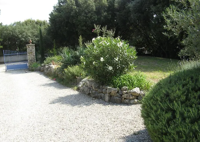A L'abri Du Mistral By Interhome Collorgues