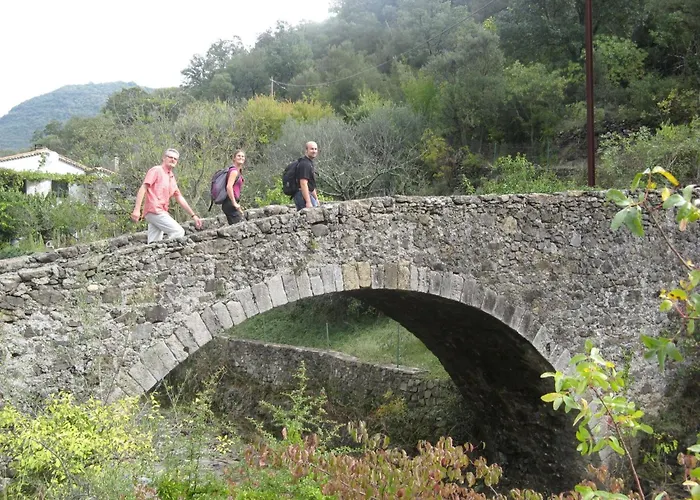 A L'abri Du Mistral By Interhome * Collorgues